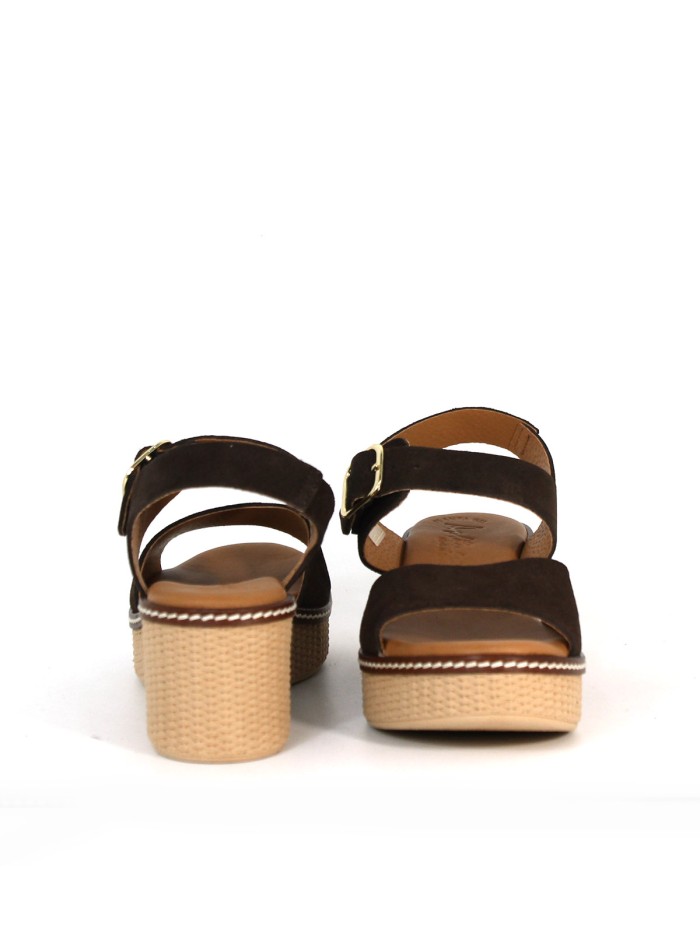 SANDALIAS DE PIEL SERRAJE CON CUÑA Y PLANTA DE GEL PARA MUJER APLAUSO 2661 MARRÓN