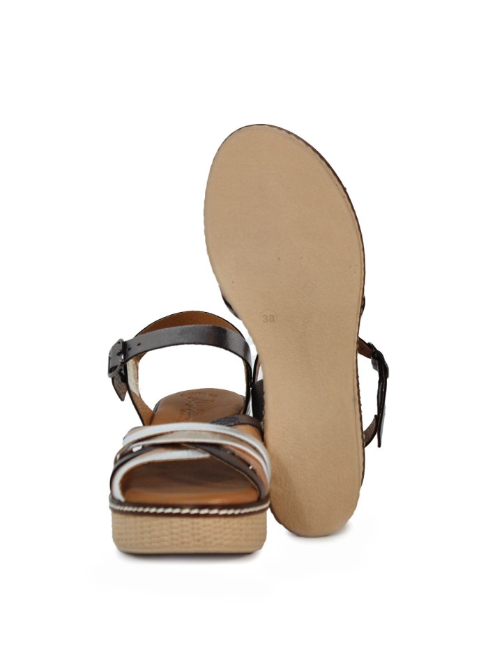 SANDALIAS DE PIEL METALIZADA CON PLANTA DE GEL PARA MUJER APLAUSO 2656 PLOMO
