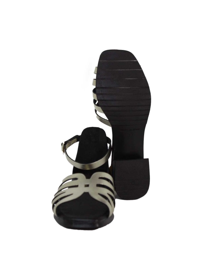 SANDALIAS DE PIEL METALIZADA CON PLANTA DE GEL Y TACÓN BAJO PARA MUJER APLAUSO 2697 PLATINO