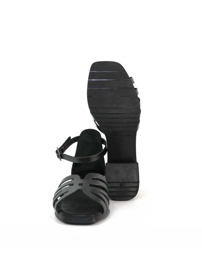 SANDALIAS DE PIEL METALIZADA CON PLANTA DE GEL Y TACÓN BAJO PARA MUJER APLAUSO 2697 PLOMO