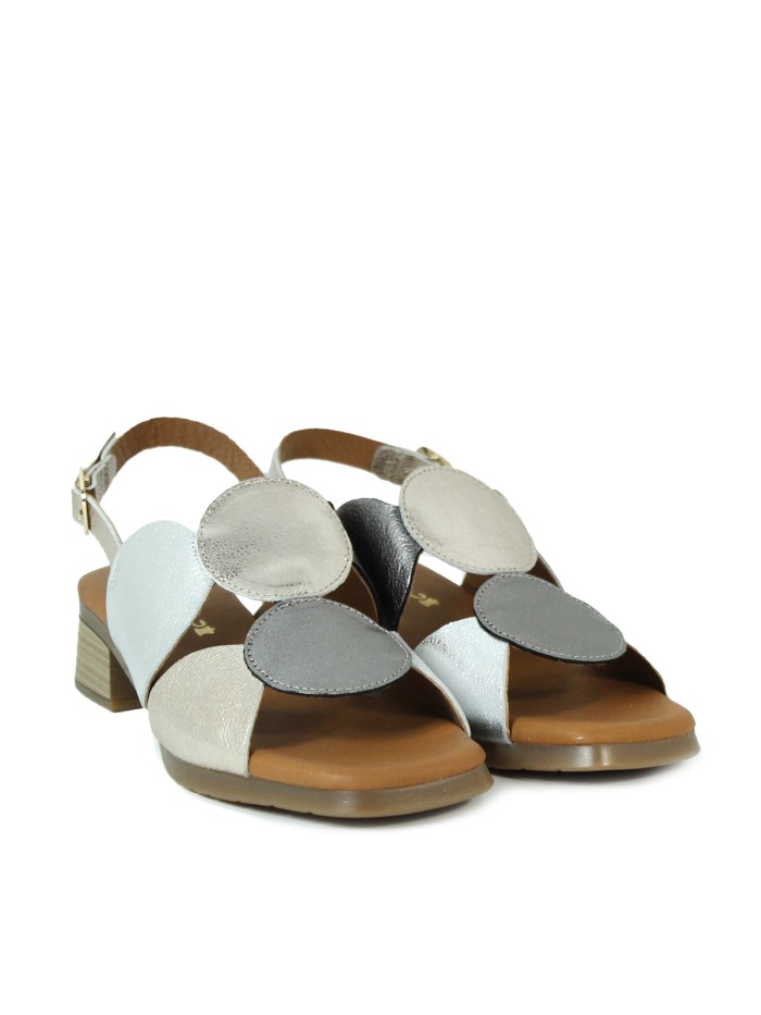 SANDALIAS CONFORT METALIZADAS PLATA PARA MUJER MULTI APLAUSO 2684
