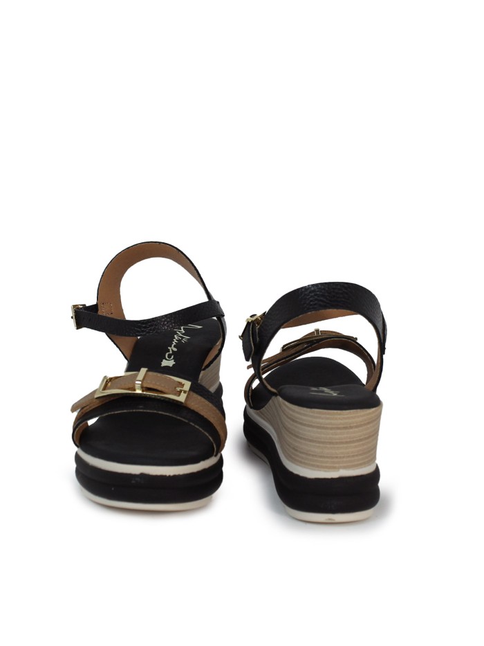 SANDALIAS DE PIEL CON CUÑA Y PLANTA DE GEL PARA MUJER APLAUSO 5993 NEGRO