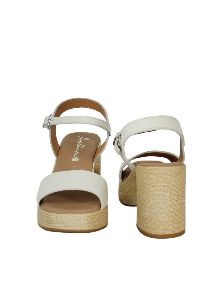 SANDALIAS DE TACÓN EN PIEL CON PLANTA DE GEL PARA MUJER APLAUSO 5732 HIELO
