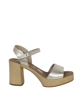 SANDALIAS DE TACÓN EN PIEL CON PLANTA DE GEL PARA MUJER APLAUSO 5732 ORO