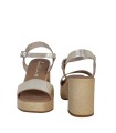 SANDALIAS DE TACÓN EN PIEL CON PLANTA DE GEL PARA MUJER APLAUSO 5732 ORO
