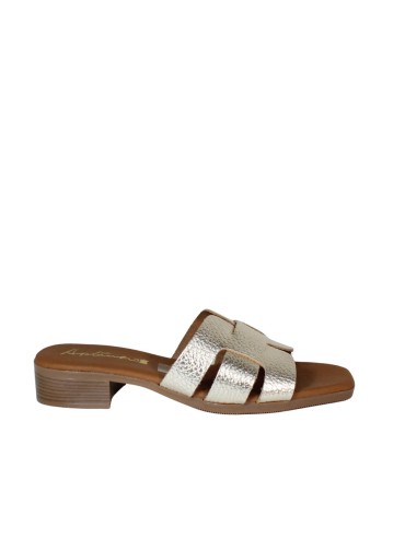 SANDALIAS DE PIEL CON TACÓN BAJO Y PLANTA DE GEL PARA MUJER APLAUSO 5880 ORO