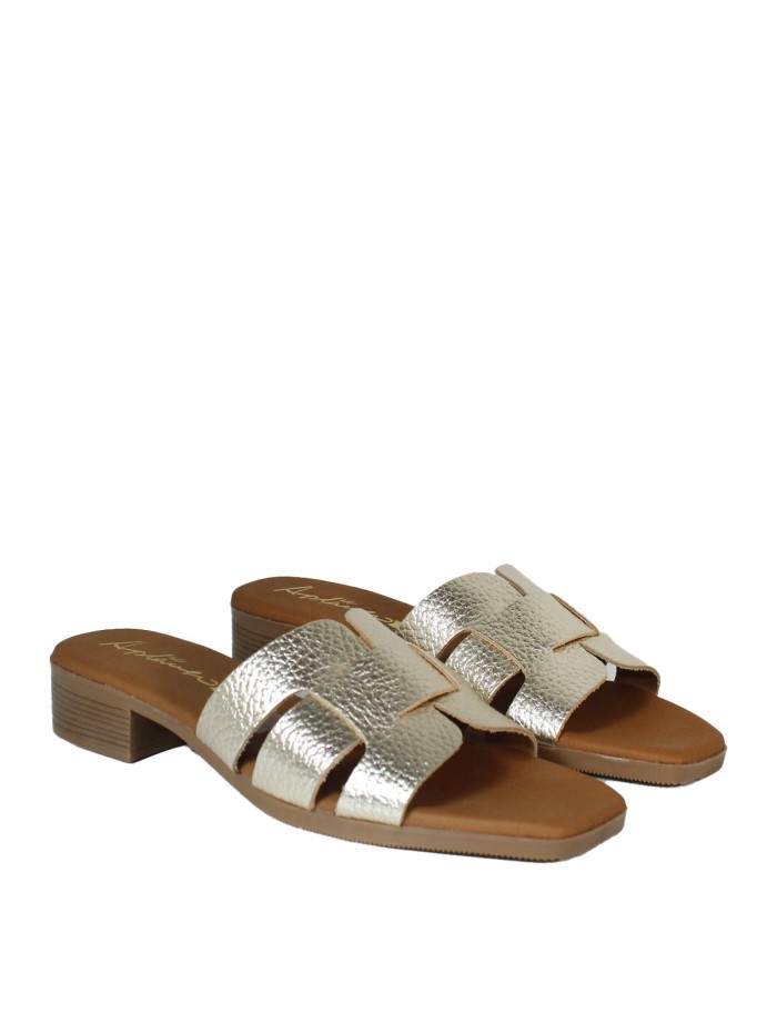 SANDALIAS DE PIEL CON TACÓN BAJO Y PLANTA DE GEL PARA MUJER APLAUSO 5880 ORO