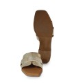 SANDALIAS DE PIEL CON TACÓN BAJO Y PLANTA DE GEL PARA MUJER APLAUSO 5880 ORO