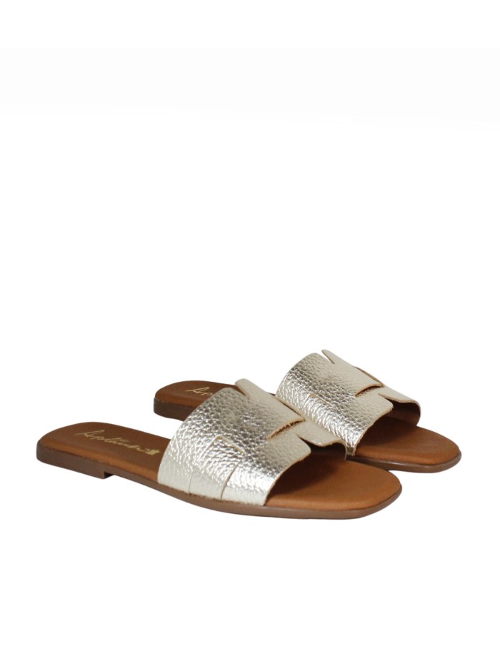 SANDALIAS DE PIEL PLANAS CON PLANTA DE GEL PARA MUJER APLAUSO 5550 ORO