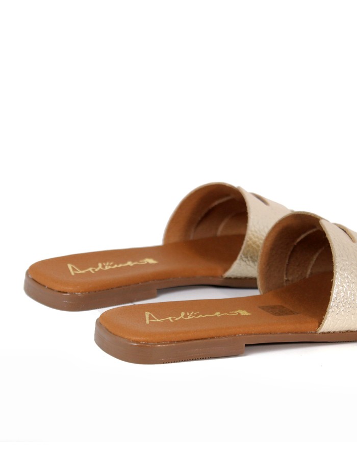 SANDALIAS DE PIEL PLANAS CON PLANTA DE GEL PARA MUJER APLAUSO 5550 ORO