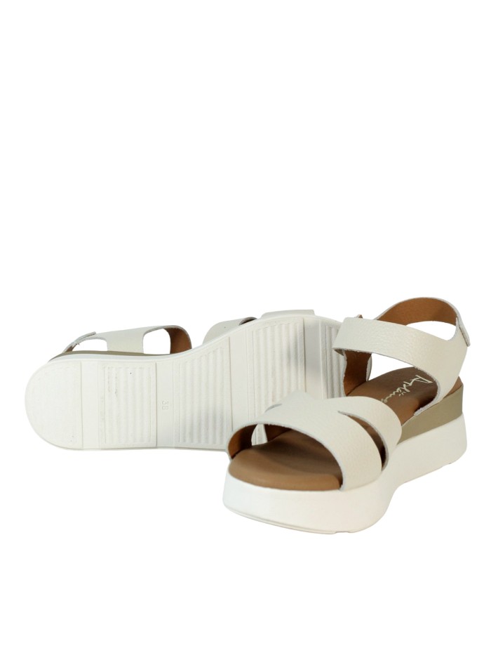 SANDALIAS CONFORTR DE PIEL CON VELCRO PARA MUJER APLAUSO 5673 HIELO