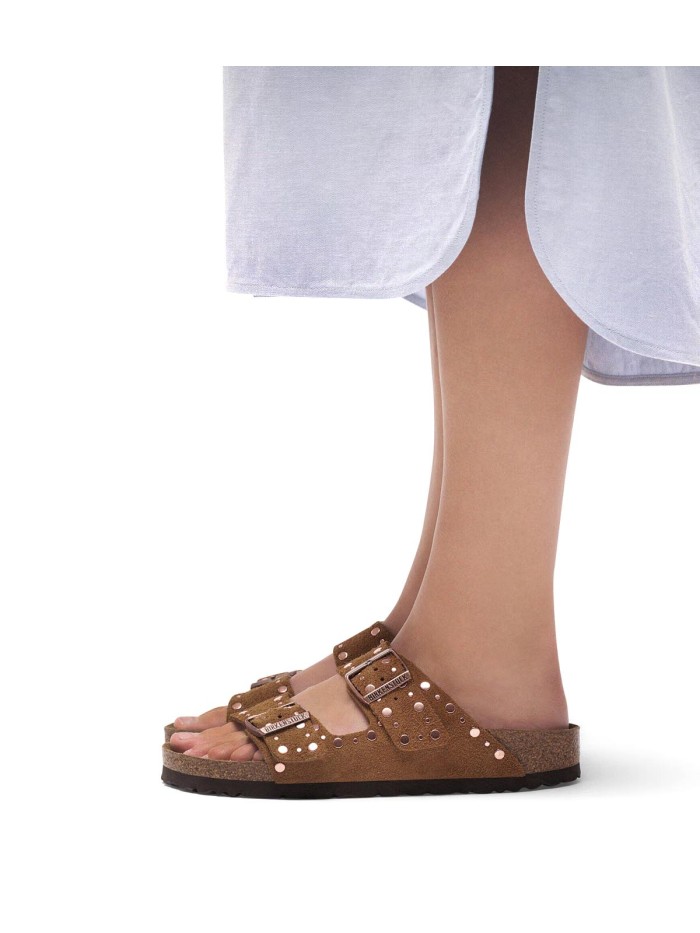 SANDALIAS CLÁSICAS CON TACHUELAS DE BIRKENSTOCK ARIZONA RIVET 1031731 MINK