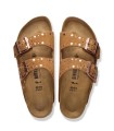 SANDALIAS CLÁSICAS CON TACHUELAS DE BIRKENSTOCK ARIZONA RIVET 1031731 MINK