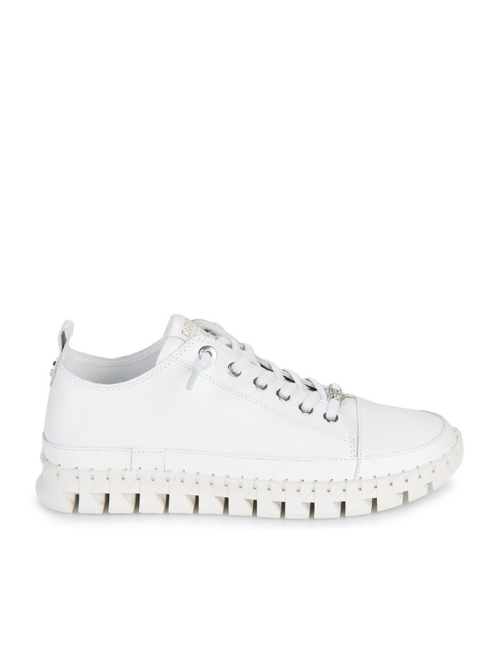 ZAPATILLAS CALADAS DE PIEL PARA MUJER CARMELA 16310508 BLANCAS