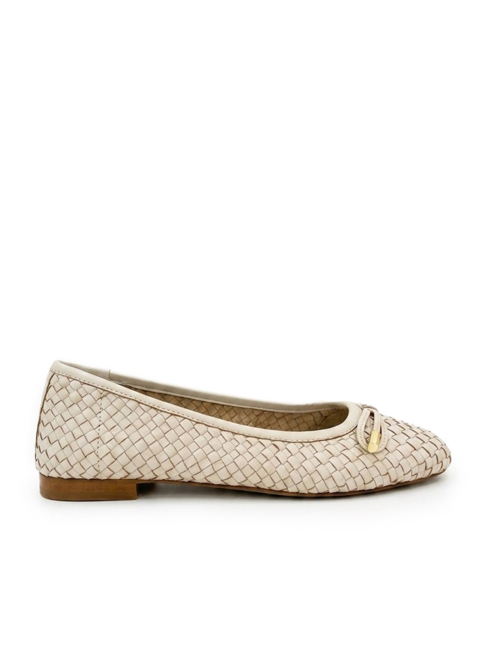 BAILARINA DE PIEL TRENZADA CON LAZO PARA MUER CARMELA 16329602 BEIGE