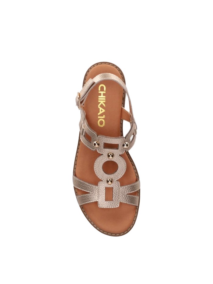 SANDALIAS DE PIEL CON APLIQUES METÁLICOS PARA MUJER CHIKA 10 ORO