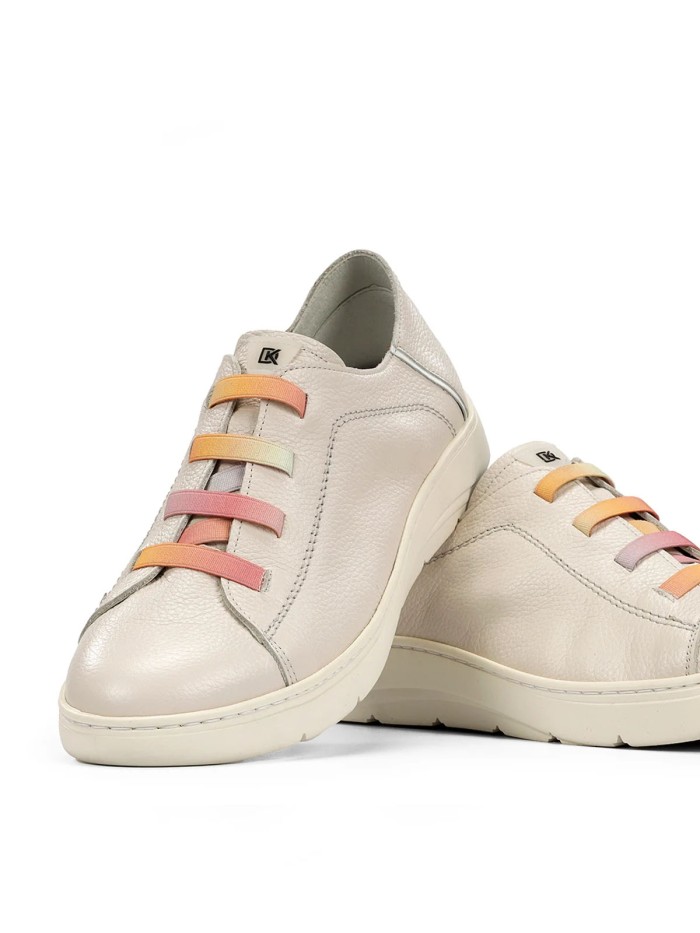 ZAPATO DEPORTIVO DE PIEL CON ELASTICOS DORKING YET D9499 TAUPE