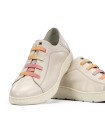 ZAPATO DEPORTIVO DE PIEL CON ELASTICOS DORKING YET D9499 TAUPE