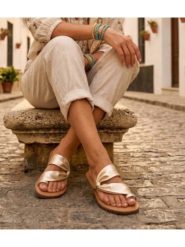 SANDALIA PALA DE PIEL KISERIAN ORO | PIEL SUAVE Y PLANTA ACOLCHADA PARA MUJER