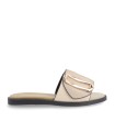 SANDALIA PLANA CON ADORNO BROCHE PARA MUJER NOA HARMON GRAPE BEIGE