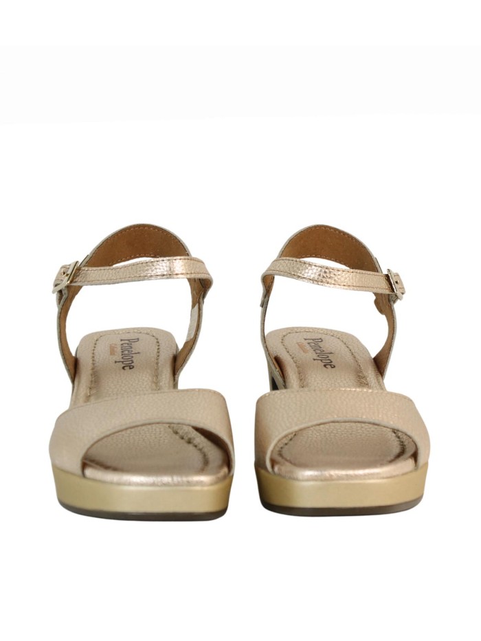 SANDALIAS DE TACÓN CÓMDODO EN PIEL METALIZADA PARA MUJER PENELOPE 6509 PLATINO