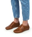 ZAPATO CALADO CON ELÁSTICOS PARA MUJER PIKOLINOS P. VALLARTA 655-4783 BRANDY