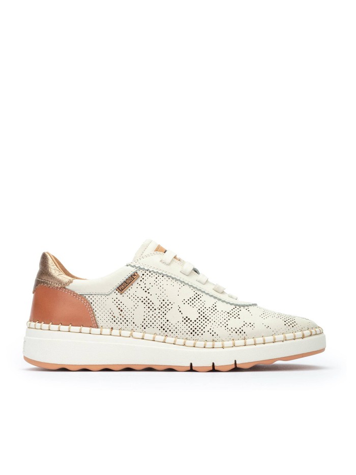 ZAPATILLAS CASUAL CON ELÁSTICOS DE MUJER PIKOLINOS ARENAS W0C-6621C1 BEIGE