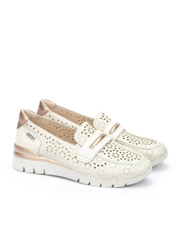 MOCASÍN BEIGE DE MUJER CON SUELA SPORT PIKOLINOS CANTABRIA W4R-6518C1