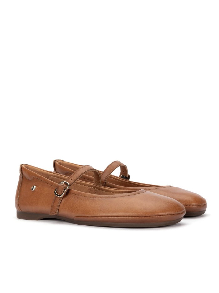 BAILARINAS DE PIEL CON TIRA Y HEBILLA PARA MUJER PIKOLINOS CARMONA W2S-2631CO CUERO