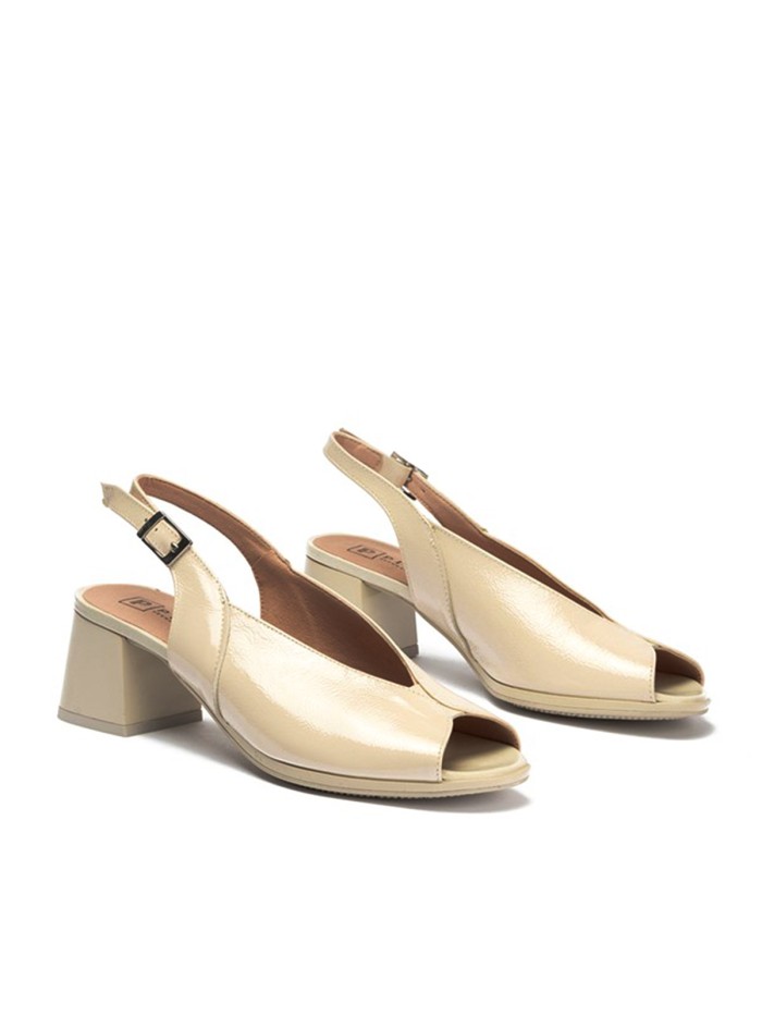 SANDALIAS DESTALONADAS DE PIEL CON TACÓN CÓMODO PARA MUJER PITILLOS 11212 CREMA