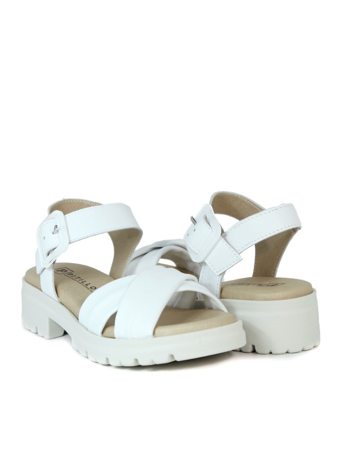 SANDALIA BLANCA DE PIEL CÓMODA CON TIRAS CRUZADAS PARA MUJER PITILLOS 2832