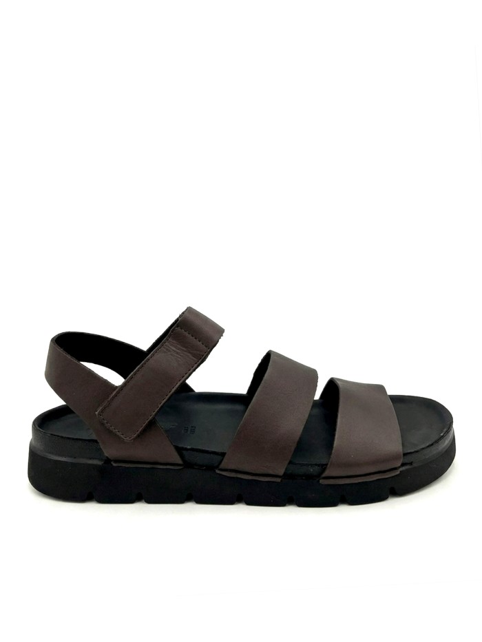 SANDALIA DE HOMBRE CON VELCROS Walk & Fly ICARUS 8385 51230 MARRÓN