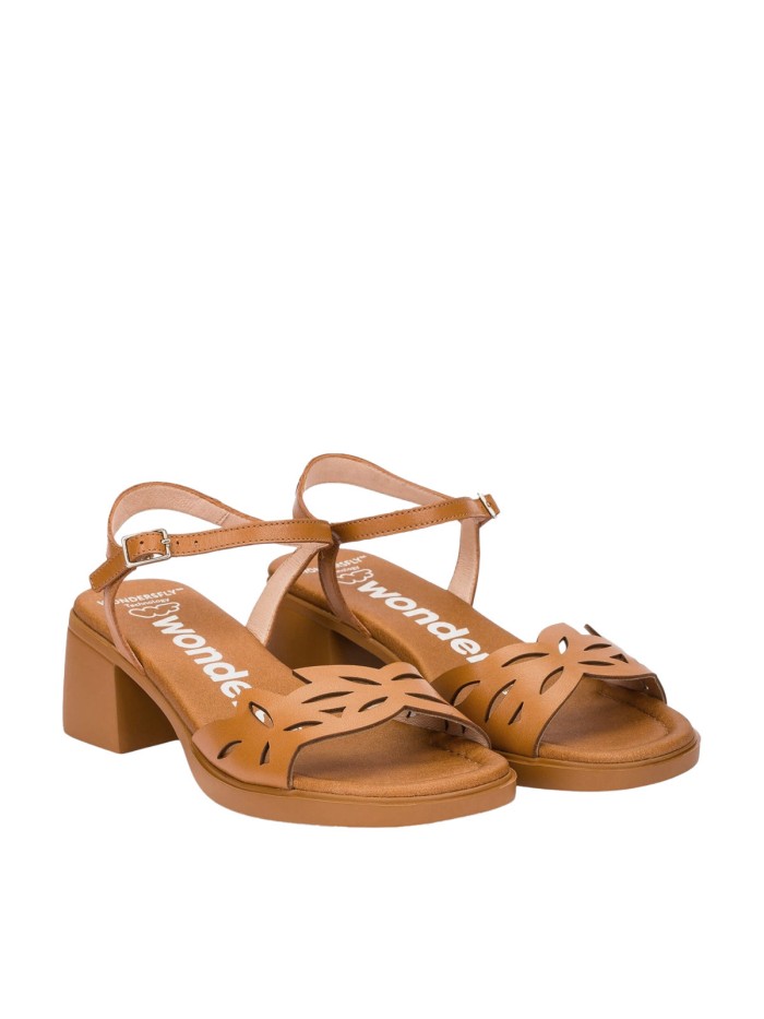 SANDALIAS TROQUELADAS DE PIEL PARA MUJER WONDERS MOAI 01 CUERO