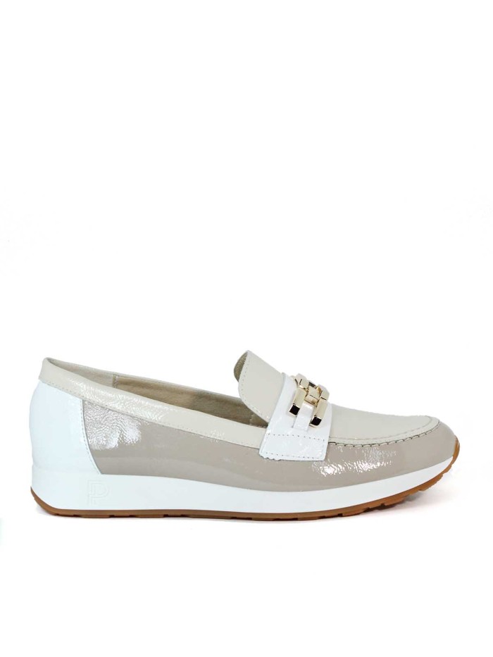 MOCASINES PLANOS DE CHAROL 5675 BEIGE-PIEDRA