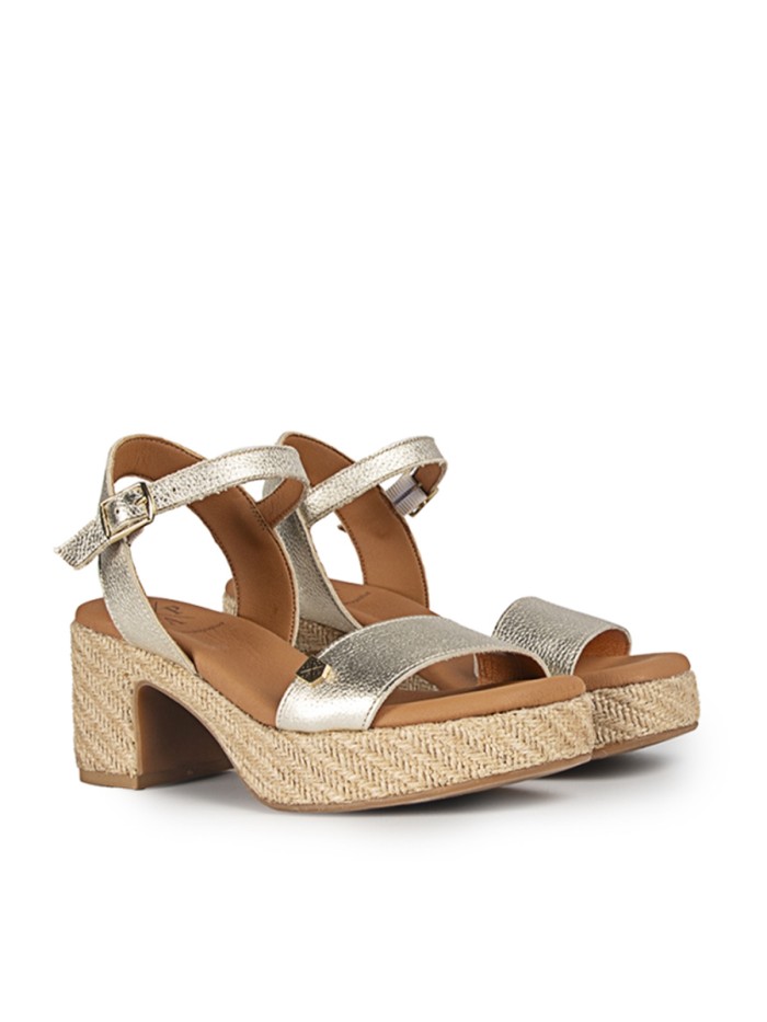 SANDALIAS DE YUTE CON TACÓN POPA BELICHE LAMINADO ORO
