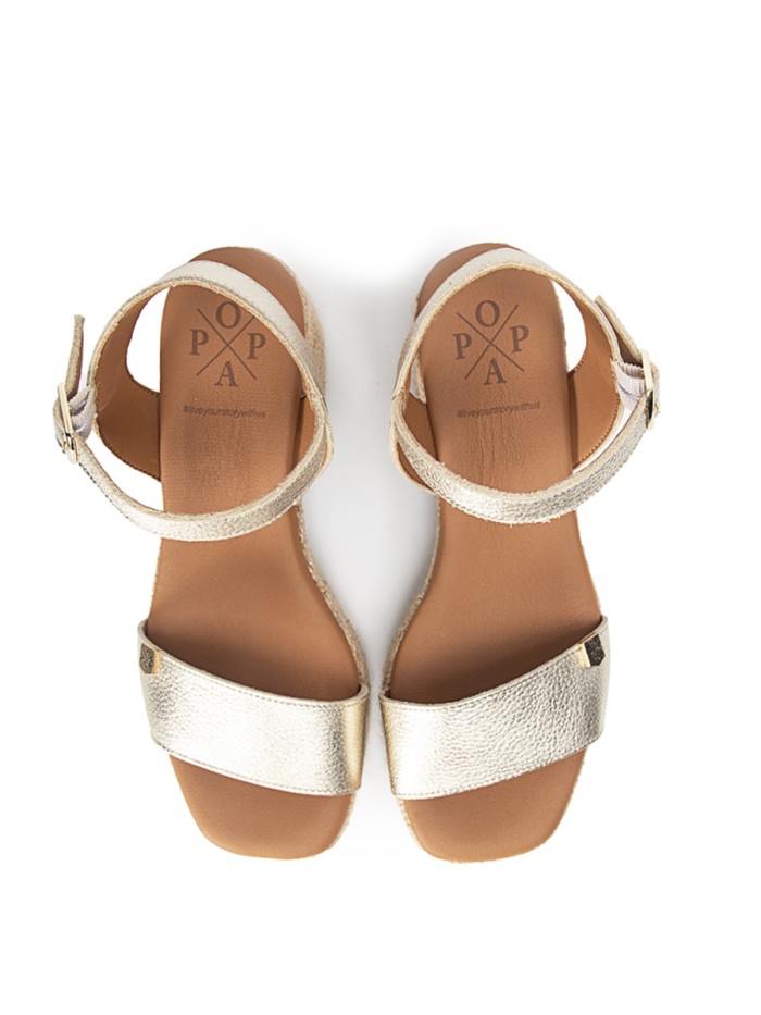 SANDALIAS DE YUTE CON TACÓN POPA BELICHE LAMINADO ORO
