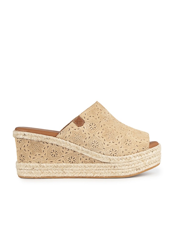 SANDALIAS DE CUÑA EN SERRAJE Y YUTE POPA ARENITA GRABADO BEIGE