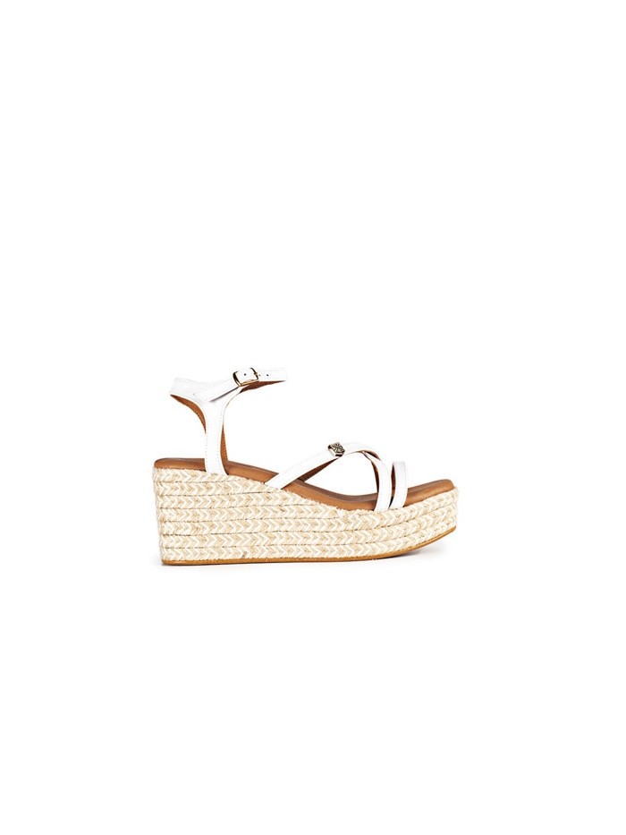 SANDALIAS CON CUÑA DE YUTE POPA CARLOTI BLANCO