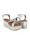 SANDALIAS DE PIEL CON CUÑA POPA CARLOTI LAMINADO PLATA