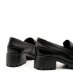 MOCASÍN TACÓN DE PIEL CON ESTRIBO 24HORAS 26230 NEGRO
