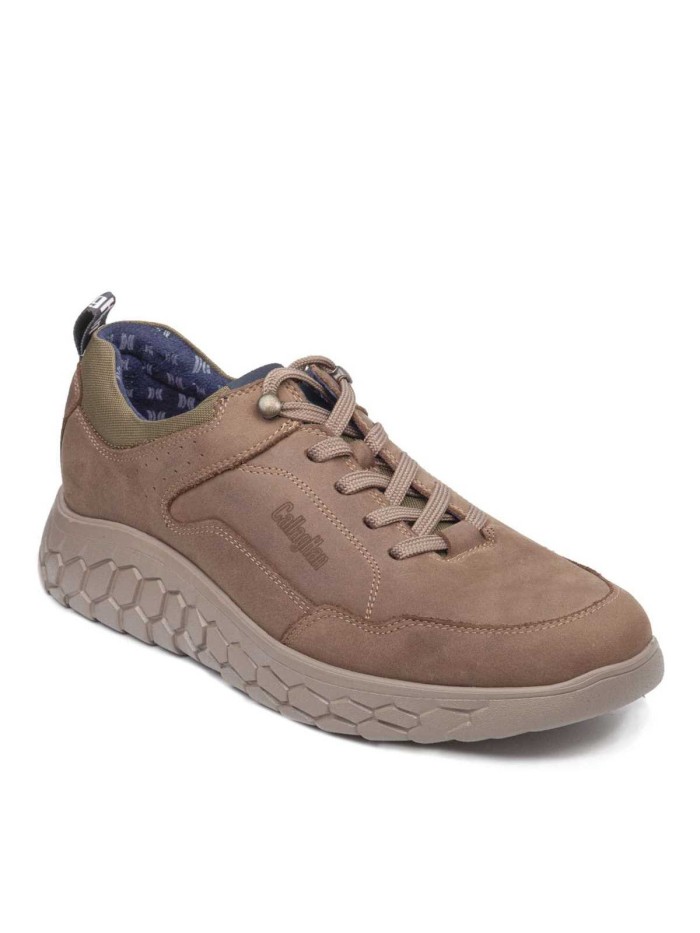 ZAPATILLA DE HOMBRE CON CORDONES TODOTERRENO TAUPE CALLAGHAN Suv Cro