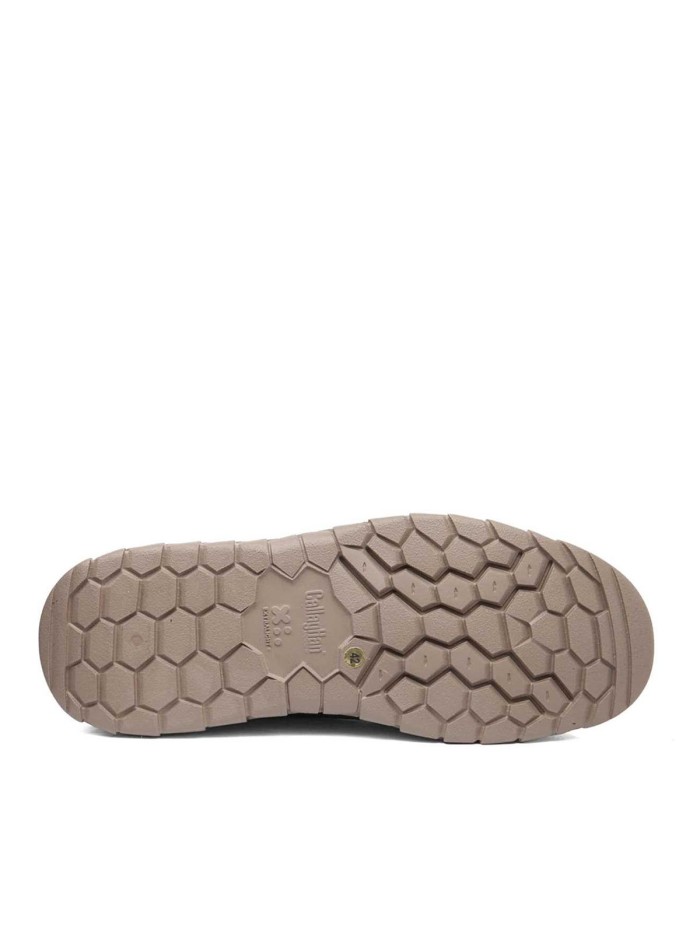 ZAPATILLA DE HOMBRE CON CORDONES TODOTERRENO TAUPE CALLAGHAN Suv Cro