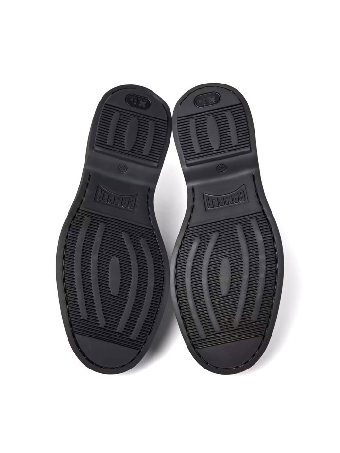 ZAPATOS WALLABE NEGROS DE PIEL CAMPER NORMAN K-100999-001