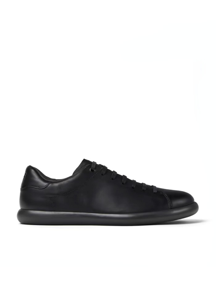 ZAPATILLAS CLÁSICAS DE PIEL CAMPER PELOTAS SOLLER K-101003-001 NEGRO