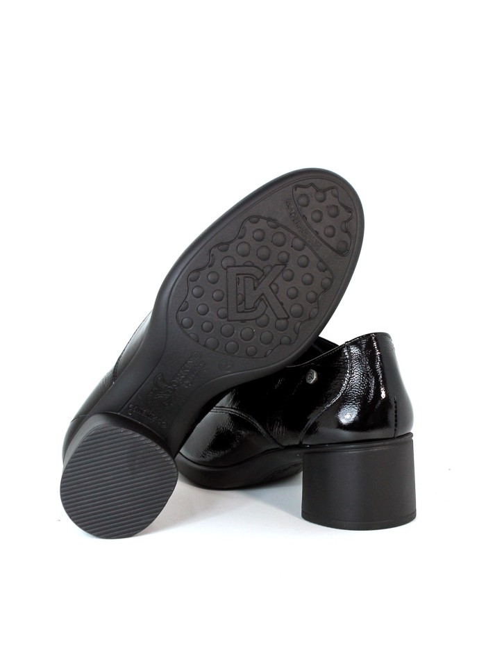 ZAPATOS NEGROS DE TACÓN EN CHAROL DORKING MACY D-9376