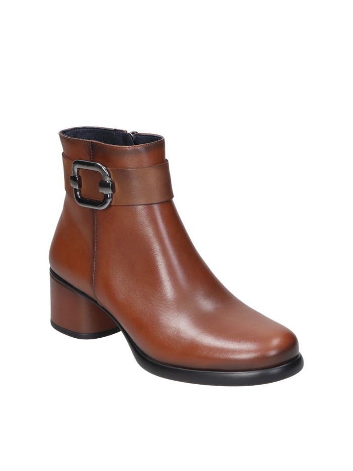 BOTÍN DE PIEL CON TACÓN CUERO DORKING MACY D9369