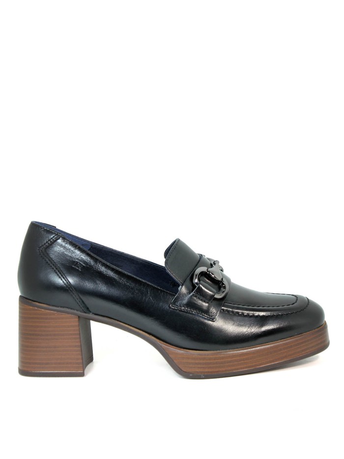 MOCASÍN NEGRO DE TACÓN DORKING CRISTEL D9155