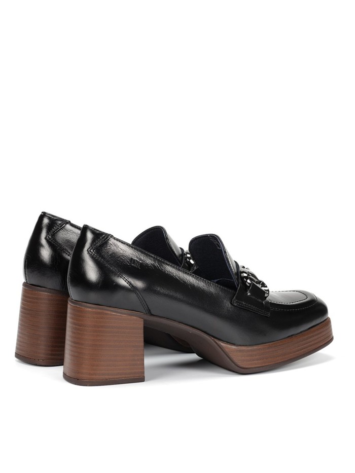 MOCASÍN NEGRO DE TACÓN DORKING CRISTEL D9155
