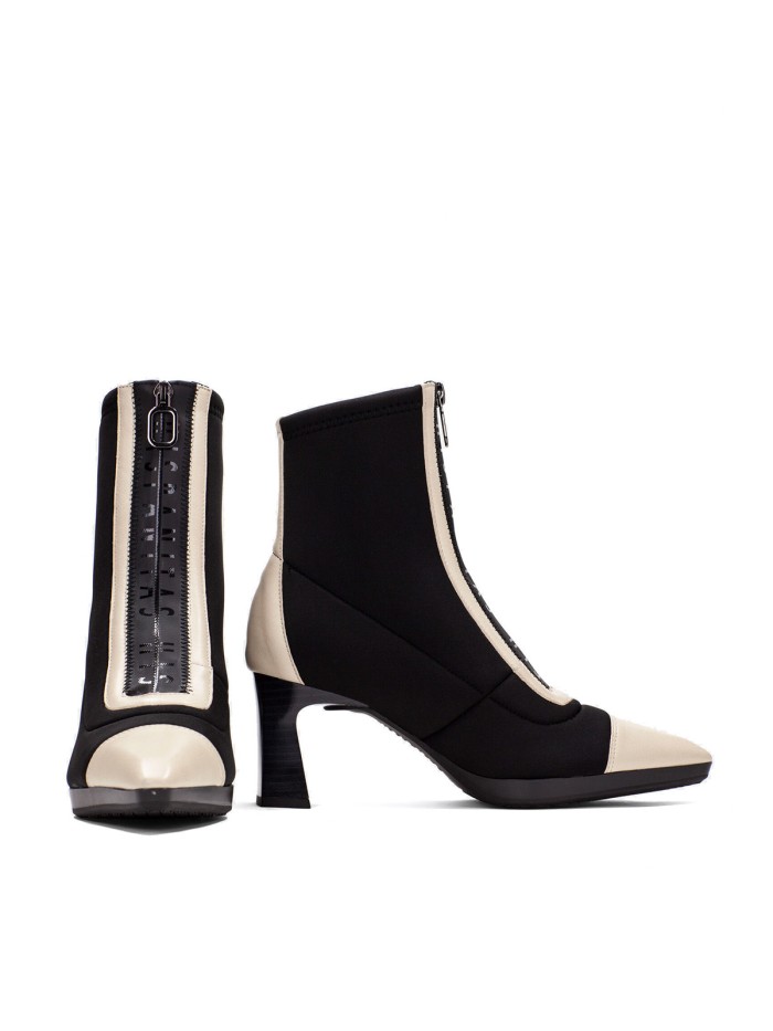 BOTÓN DE TACÓN CON PUNTA FINA HISPANITAS ANKARA CHI243714 NEGRO-MILK
