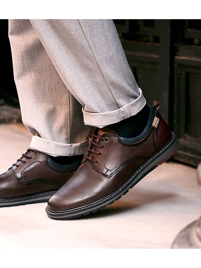 ZAPATOS DE VESTIR CON CORDONES MARRÓN PIKOLINOS BERNA M8J-4183C1